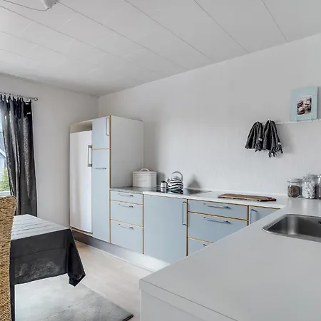 Apartman 2 Bedroom Beautiful In Snedsted