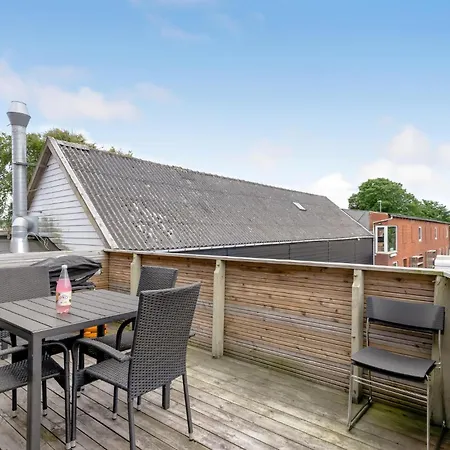 2 Bedroom Beautiful In Apartman *