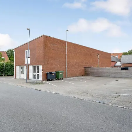 2 Bedroom Beautiful In